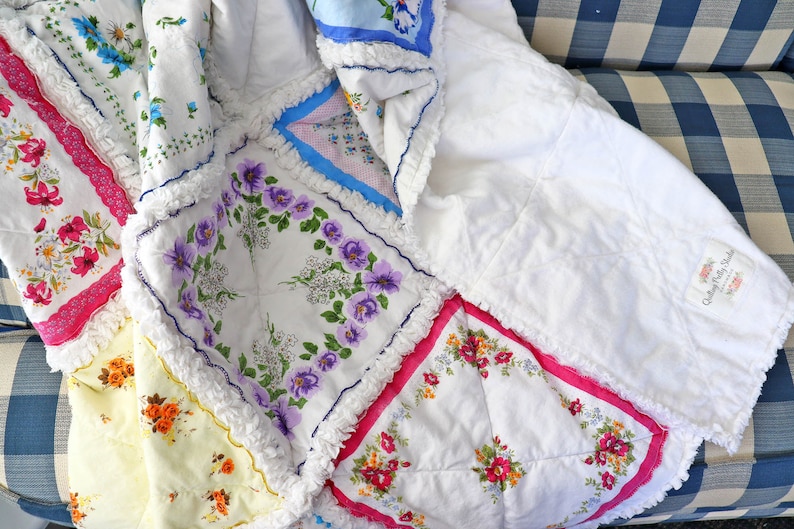 Handkerchief Rag Quilt. New Vintage Style Hankies Quilt with Flowers. Floral Hanky Lap Quilt for Her. image 7