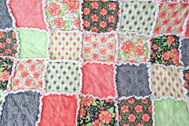 Pink and Green Floral Lap Rag Quilt. Gift for Mom. Lap Quilt for Sale. image 3