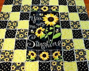 Sunflower Rag Quilt. You Are My Sunshine Lap Quilt. Sunshine Decor. Sunflower Decor. Gift for Mom. Autumn Decor Farmhouse. Summer Decor.