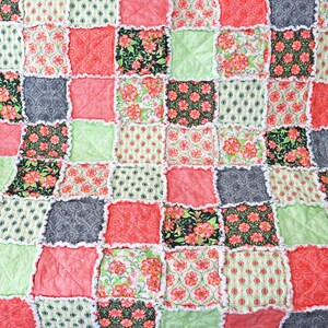 Pink and Green Floral Lap Rag Quilt. Gift for Mom. Lap Quilt for Sale. image 6