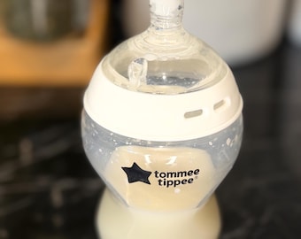 Realistic Reborn Baby Bottle | Hand‑Sealed & Filled with Fake Milk | Reborn Prop Accessory