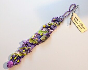 Charoite Amethyst Free Form Bracelet - Peyote Stitch Bead Weaving - BOHO