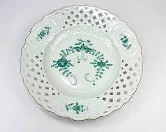 Vintage Meissen Reticulated Plate 7.25”, Indian Flowers Green Porcelain Gold Rim, First Quality