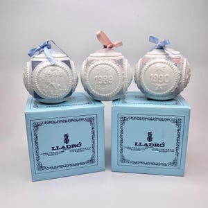 Lladro Christmas Ball Ornament | 1988 1989 1990 | Original Box Included | Mint Condition