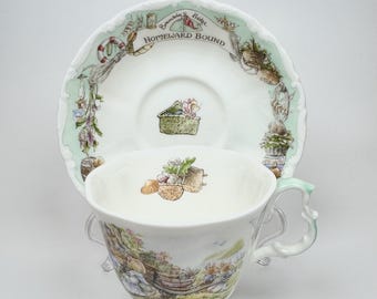 Collectible - A “dining by the Sea” Beaker/mug - Royal Doulton