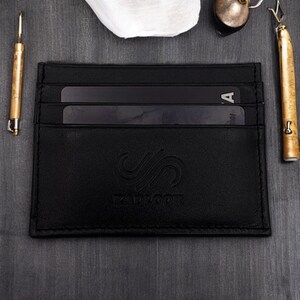 Porte-Cartes / Portefeuille / Pochette en Cuir Véritable Noir avec NFC - Élégant et Durable pour Homme et Femme, Idéal comme Cadeau