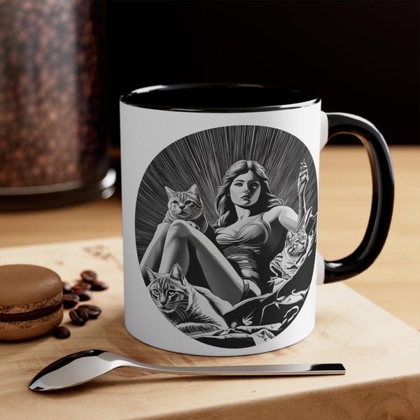 Mugg för kattgudinnan - Unik svartvit design, perfekt present till kattägare, djurälskare, mysig hemdryck, födelsedag, katttema
