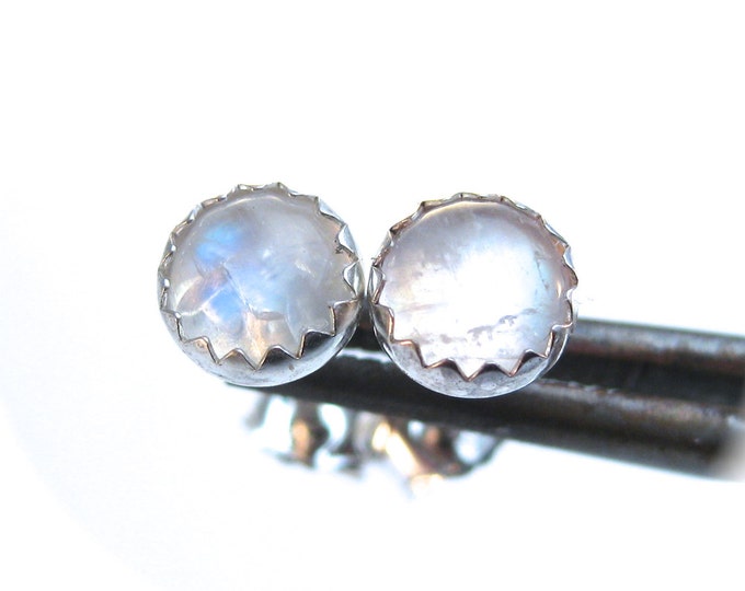 Grade A Rainbow Moonstone Stud Earings, Moonstone Earrings 5 mm Moonstone