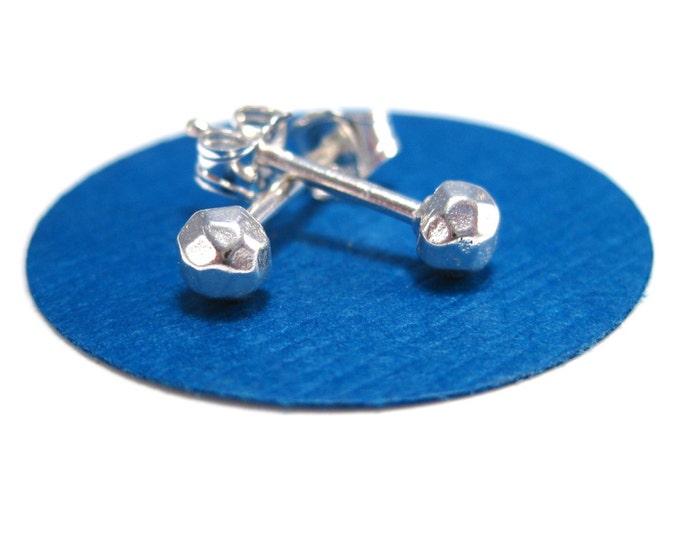 Hammered Silver Stud Earrings, Mens Studs or Unisex Studs, 3 mm