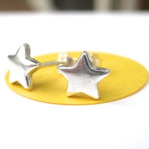 Medium Silver Stars Studs - Star Post Earrings, Star Earrings