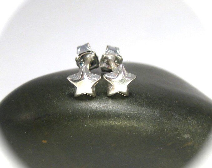Tiny Star Stud Earrings, Silver Star Earrings