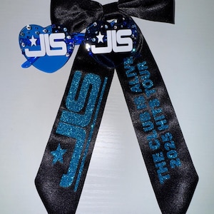 Bicchieri da concerto personalizzati con gemme e fiocco abbinato