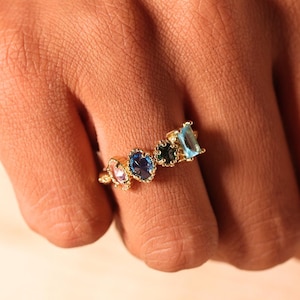 Mothers Ring, Custom Multi Birthstone Gold Ring, Personalized 2-7 Family Birthstone Silver Band, Mothers Ring, Birthday Gift for Mom Grandma