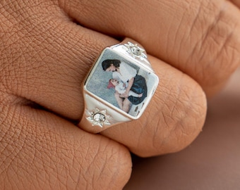 Custom Photo Ring with Birthstones: Personalized Family Portrait Jewelry