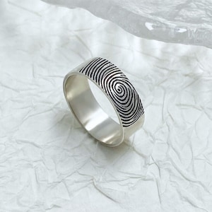 Anillo de huella dactilar personalizado • Banda de huella dactilar real • Anillo grabado personalizado • Anillo conmemorativo • Anillo de promesa • Joyas hechas a mano • Regalo para mamá