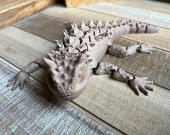 Flexi Horned Lizard - 8 Inches - Desktop or Fidget Toy - Articulated Horny Toad - 3D Printed - Choose a color!