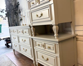 Dresser and a Pair of Nightstands by Hickory and White Waiting for Your Color - Etsy Dresser and a Pair of Nightstands by Hickory and White Waiting for Your Color - Etsy