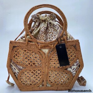Butterfly Motif Rattan Tote Bag Unique Ate Shoulderbag for Party and Casual,Rattan Sling Bag,Rattan Sling Bag Bali,Rattan Crossbody Bags