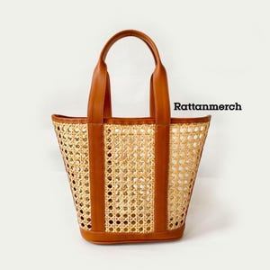 Amara Top Handle Rattan Bag Stylish Women&#39;s Rotan Handbag with Leather Accents,Rattan Sling Bag,Rattan Sling Bag Bali,Rattan Crossbody Bags