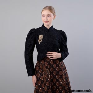 Modern Black Janggan Kebaya Crop Top Plus Size Javanese Formal Wear