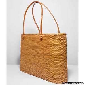 Bali Rattan Shoulderbag Unique and Stylish Women's Bag,Rattan Sling Bag,Rattan Sling Bag Bali,Rattan Crossbody Bags,Rattan Leather Bag