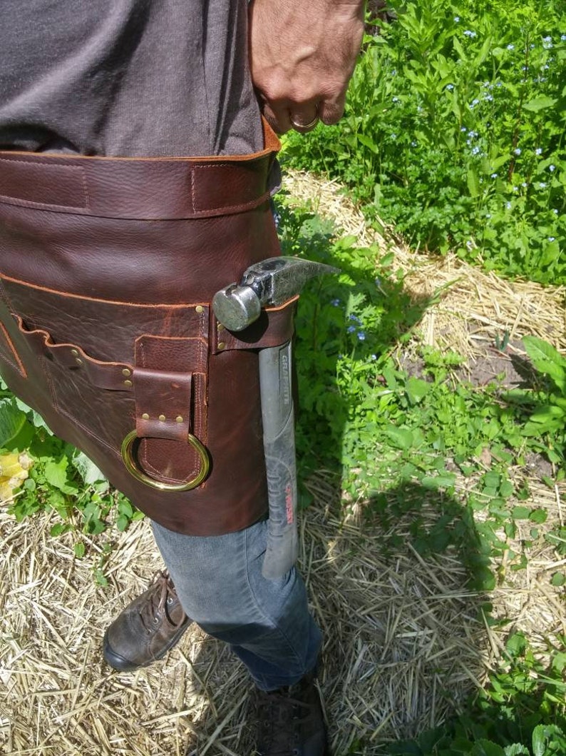 Leather waist apron for garden or workshop. image 3