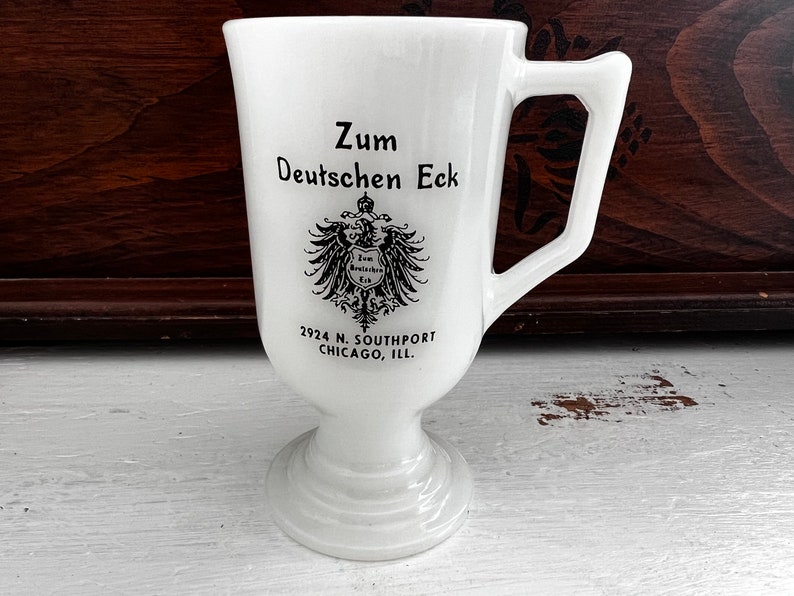 Alpine Coffee Zum Deutschen Eck Chicago Vintage Milk Glass Mug image 2