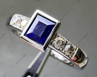 Vintage Design Blue Sapphire Ring, 925 Sterling Silver Engagement ring.