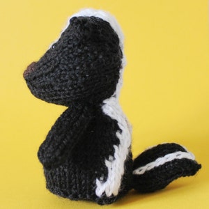 Skunk Toy Knitting Pattern PDF image 2