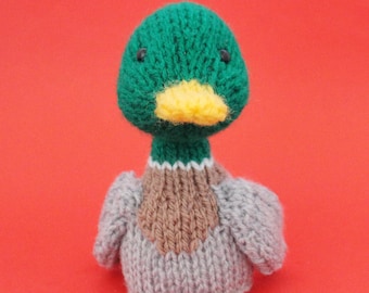 Duck Toy Knitting Pattern (PDF) Toy, Egg Cozy & Finger Puppet instructions included