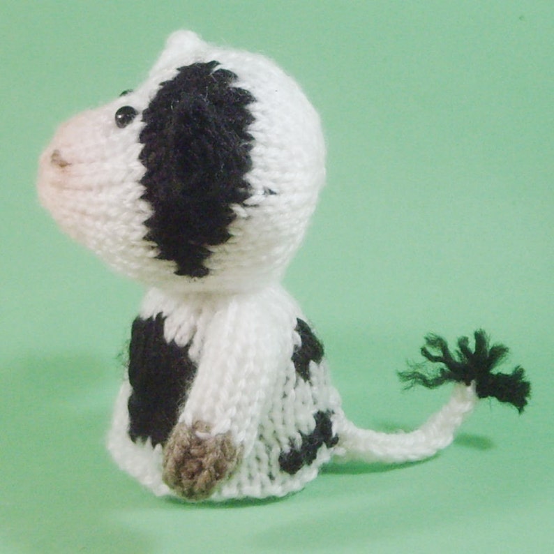 Cow Toy Knitting Pattern PDF image 2