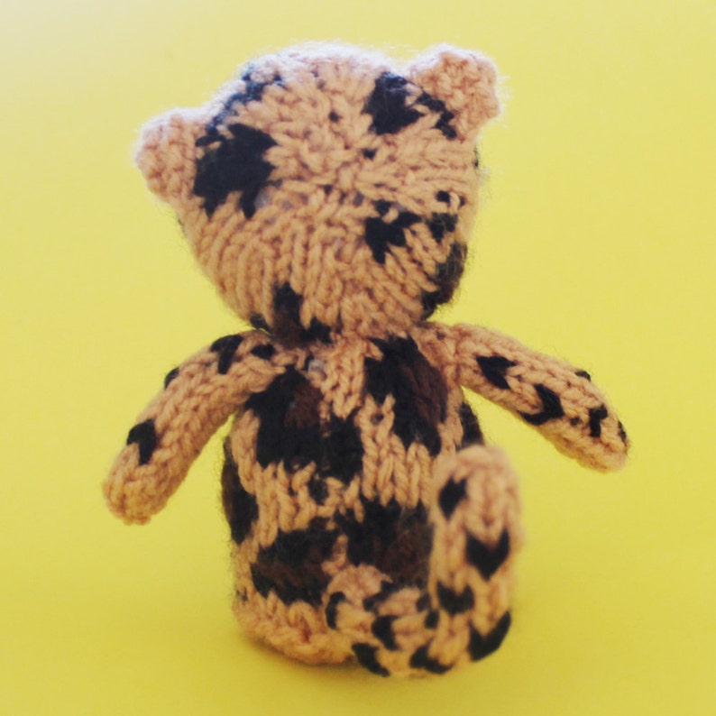 Leopard Toy Knitting Pattern (PDF) Toy, Egg Cozy & Finger Puppet ...