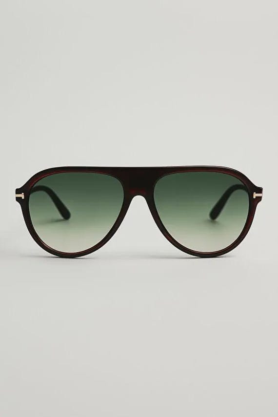 Classic Aviator Sunglasses - Black Frame with Dark Green Lenses Ray-Ban Sunglasses RB3025 Aviator Classic Black Frame Green  main image 4