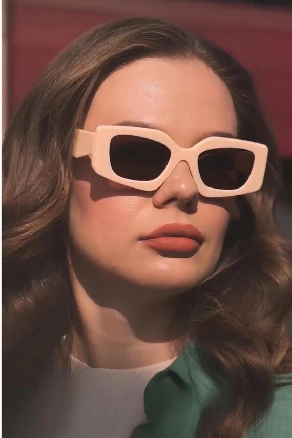 Retro Cream Square Sunglasses: Vintage Oversized Style - Etsy display picture 1