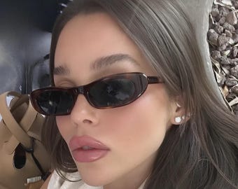 Gafas de sol ovaladas retro: estilo años 90, montura negra, UV400