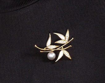 Aurora Pearl Brooch With White Mother-Of-Pearl·Round Freshwater Pearl·Bamboo Shaped Jewelry·Elegant Pearl Sweater Brooch·Gift For Her