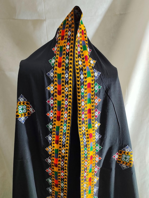 Balochi Sindhi Shawl Shawl For Men Colorful Mehrabi Sindhi Tharri