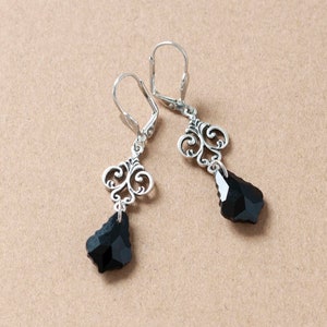 Gothic Black Crystal earrings with Antique Silver filigree-Victorian Dangle Earrings-Victorian Jewelry-Vintage style Drop Earrings