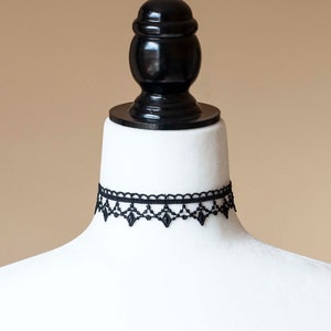 Black Lace Choker - Gothic Victorian Vampire Collar Necklace