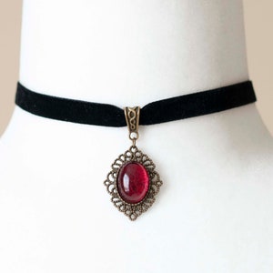 Black Velvet Choker with Blood Red pendant-Gothic Victorian Cameo necklace-Vampire Collar-Vintage inspired jewelry