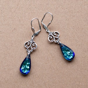 Gothic Victorian Teardrop Crystal Earrings - Antique Bronze/Silver Filigree Dangles -Vintage style Wedding Jewelry
