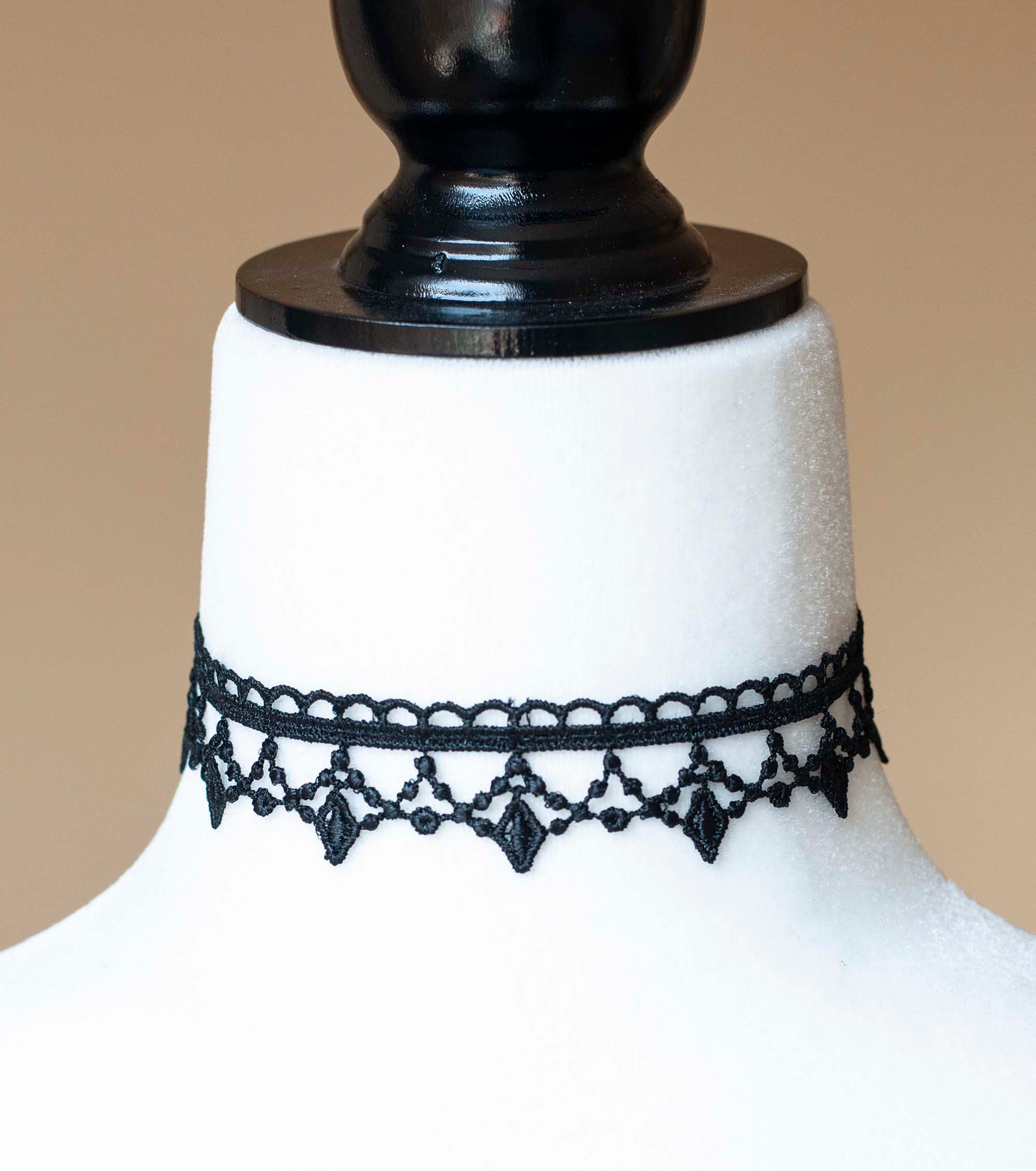 4 Pcs Stile Gotico Collana Del Retro Del Collare Per Delle Signore
