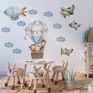 Safari wall decals, animals in hot air balloons, Hot air balloons with animals wall decals,