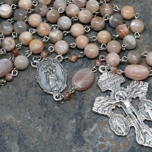 Sunstone Gemstone Rosary with Our Lady Untier of Knots Center and Pardon Crucifix, 5 Decade Rosary, Large Size Rosary, Unusual Rosary