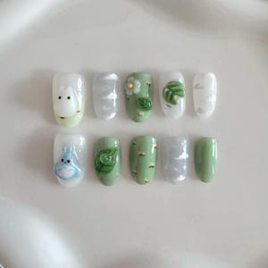 Gemütlicher Frühlingsbär Press On Nails | 10 Drücken Sie auf die Nägel | Maßgeschneidert