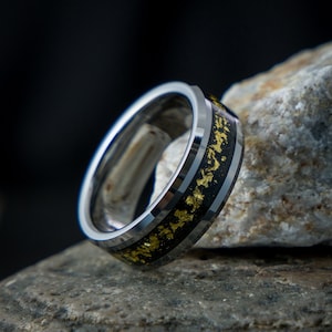 Cosmic Galaxy Ring, Mens Wedding Band, Promise Ring for Space Enthusiast, Mens Ring, Gold Leaf Flakes Ring, Gold Foil Inlay Ring for Man