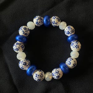 NEW STYLE Dutch Delft Blue Inspired Beaded Bracelet, METALLIC Style