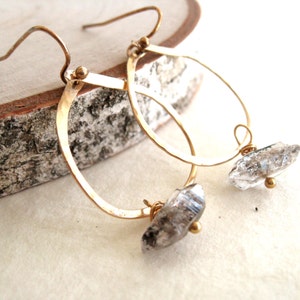 Herkimer Diamond earrings, gold hoops, Gemstone earrings april birthstone, Hammered Hoops Gift for her Under 100 Vitrine image 4