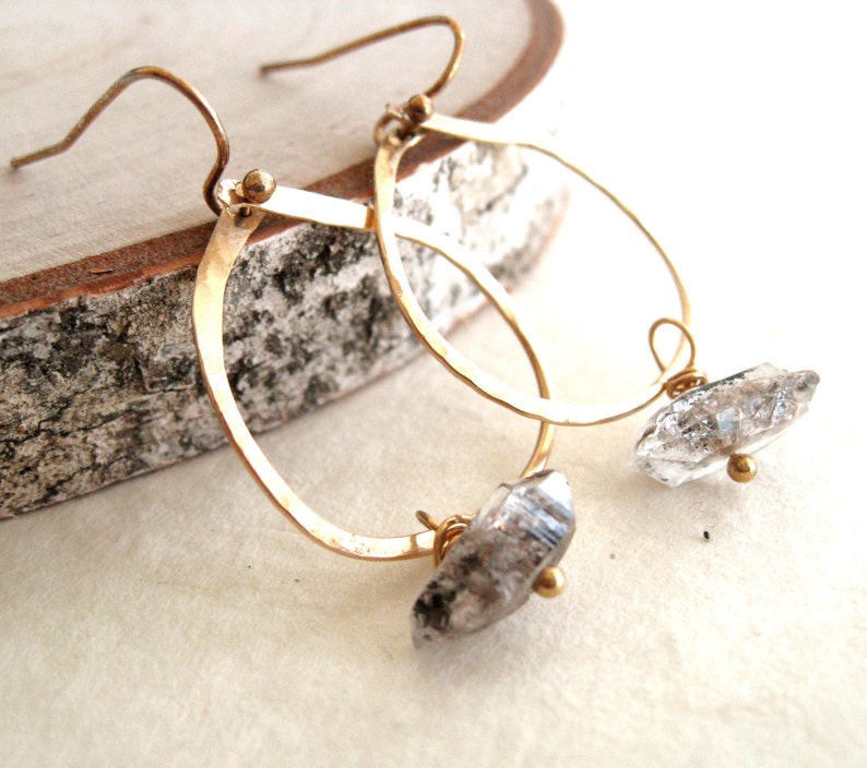 Herkimer Diamond earrings, gold hoops, Gemstone earrings april birthstone, Hammered Hoops Gift for her Under 100 Vitrine image 4