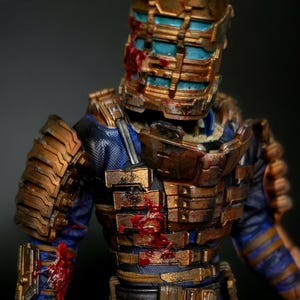 Space Engineer Horror Figure • Sci-Fi Survival Sculpture • Gamer Gift